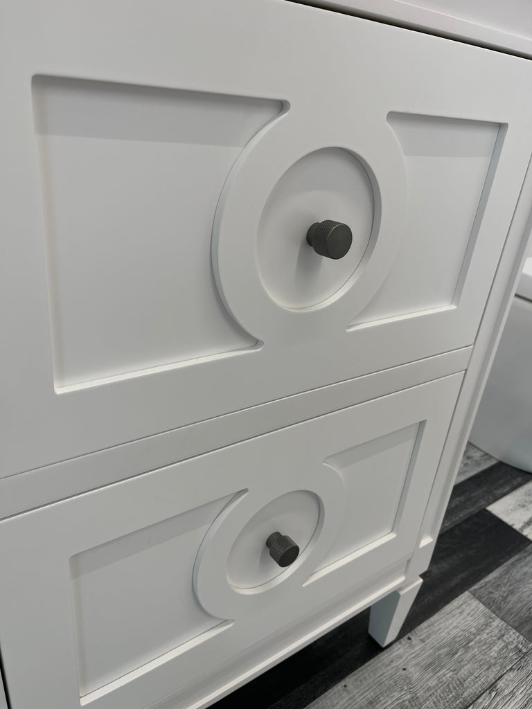 600mm Layla Vanity Unit with Carrara Marble Top-Free Tap and Basin Waste  - White & Grey , Showroom display