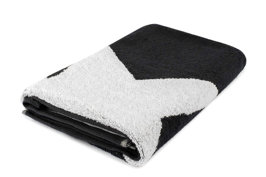 Tyne Collection Cotton Bath Towel - Black & White Star