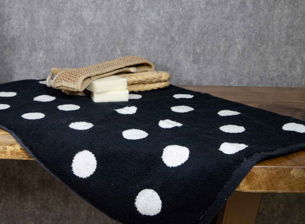 Tyne Collection Cotton Bath Mat - Black & White Spots