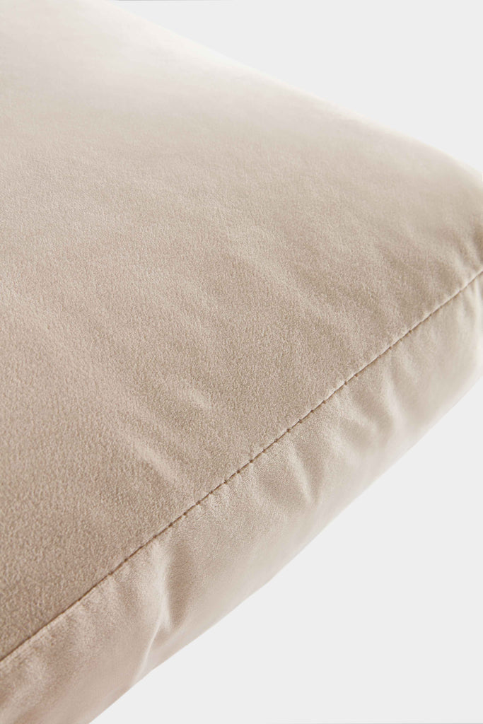 Rubeza Granza Cushion - Warm Sand - 70x48 cm