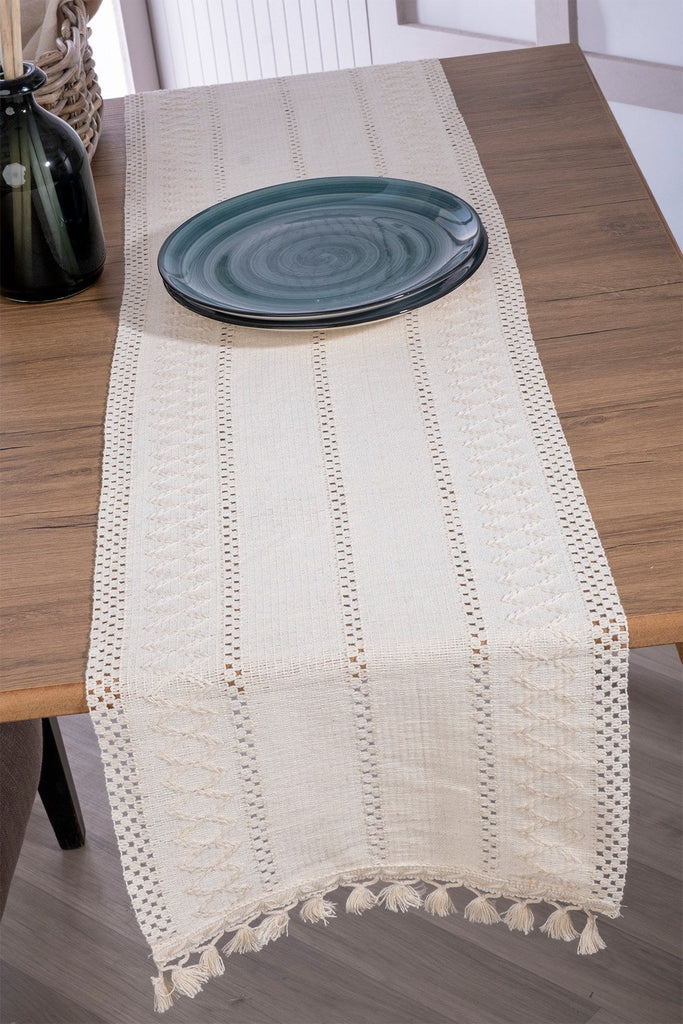 Full Laced Table Runner