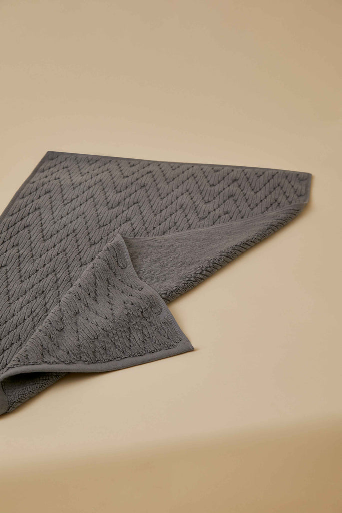 Louis Cotton Bath Mat - Dark Grey